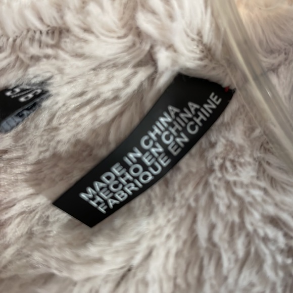 DKNY Faux Fur Lined Hooded Puffer Coat - Picture 9 of 10